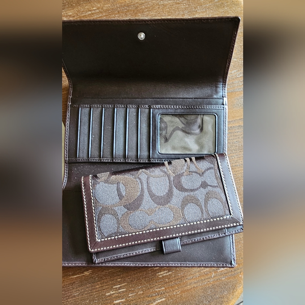 Coach Brown Optic Wallet